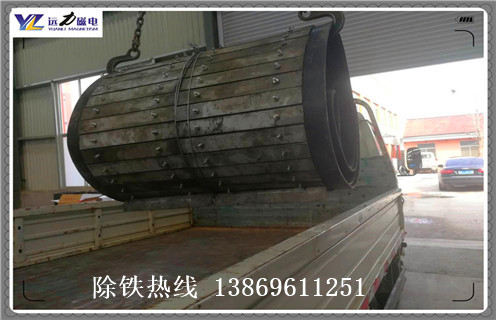 接口式除鐵器皮帶，接口式除鐵器皮帶不銹鋼鎧甲傳動(dòng)帶橡膠輸送帶調(diào)整方法_接口式除鐵器皮帶不銹鋼鎧甲傳動(dòng)帶橡膠輸送帶跑偏原因及如何調(diào)_刮板價(jià)格