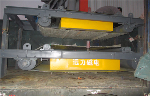 永磁自卸式除鐵器，山東永磁自卸式除鐵器廠家_技術(shù)參數(shù)_山東永磁自卸式除鐵器廠家磁塊安裝方式_如何換帶