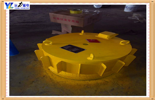 RCDD-8電磁除鐵器-T1/T2/T3超強磁力,如今除鐵器龐大的市場需求空間對于除鐵器生產企業而言，迎來了強打的發展空間。山東遠力已在除鐵器市場打出名聲，在如此巨大的市場規模和樂觀的市場前景，各路豪強紛紛進入磁選設備市場，行業內群雄逐鹿格局悄然顯現。除鐵器適用于輸煤港口、大型火電廠、煤礦、礦山、建材等對除鐵要求特別高的場所，可在粉塵、潮濕、海邊鹽霧腐蝕嚴重等惡劣環境下正常工作.
